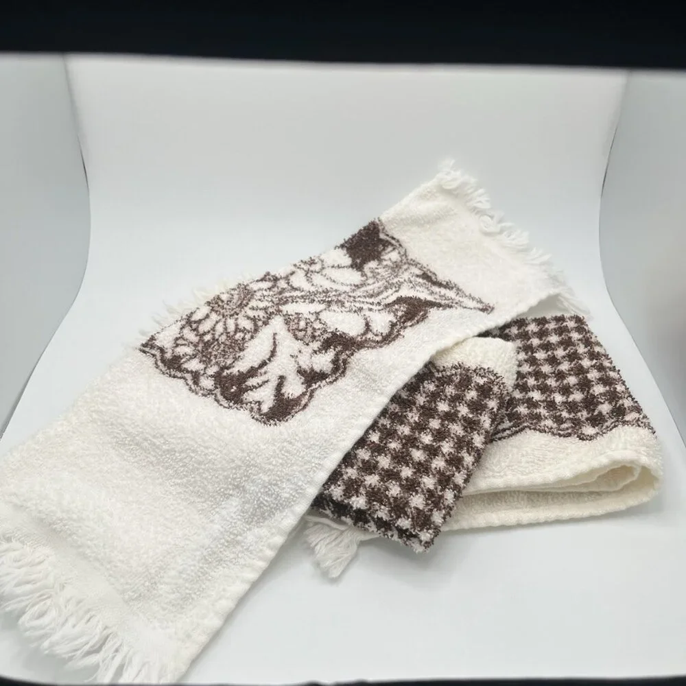 Vintage 70s MCM Flower Brown White Hand Towels Boho Groovy Fringe Set Of 3